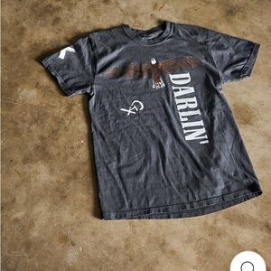 Medium Darlin’ T-shirt-never worn